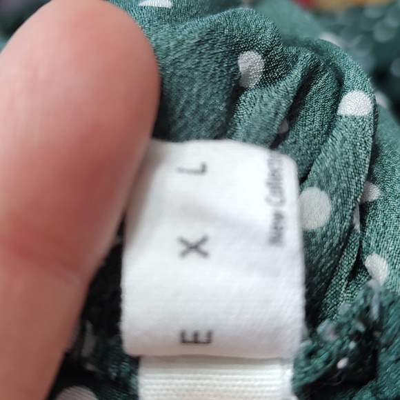 Green polka dot skirt - Picture 7 of 12